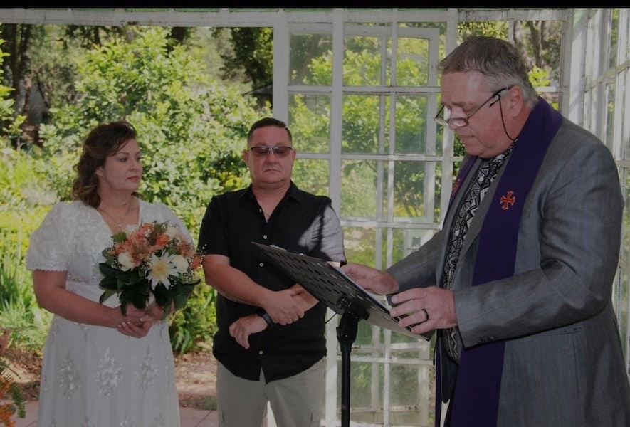 Wedding ceremony by Dr. Gerrit Rademeyer in Draaifontein