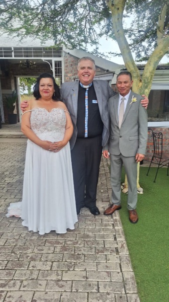 Wedding ceremony by Dr. Gerrit Rademeyer in Draaifontein