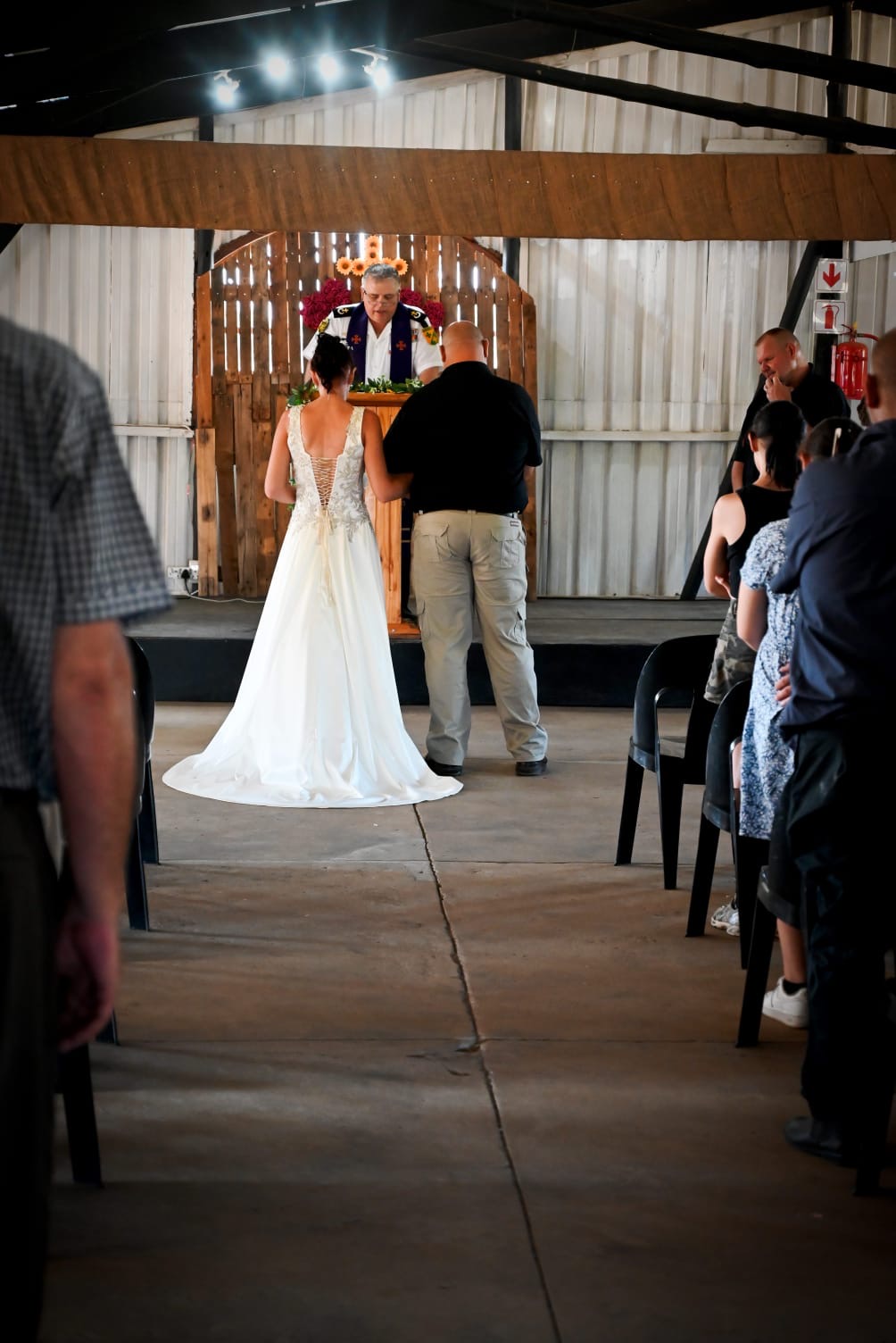 Wedding ceremony by Dr. Gerrit Rademeyer in Draaifontein