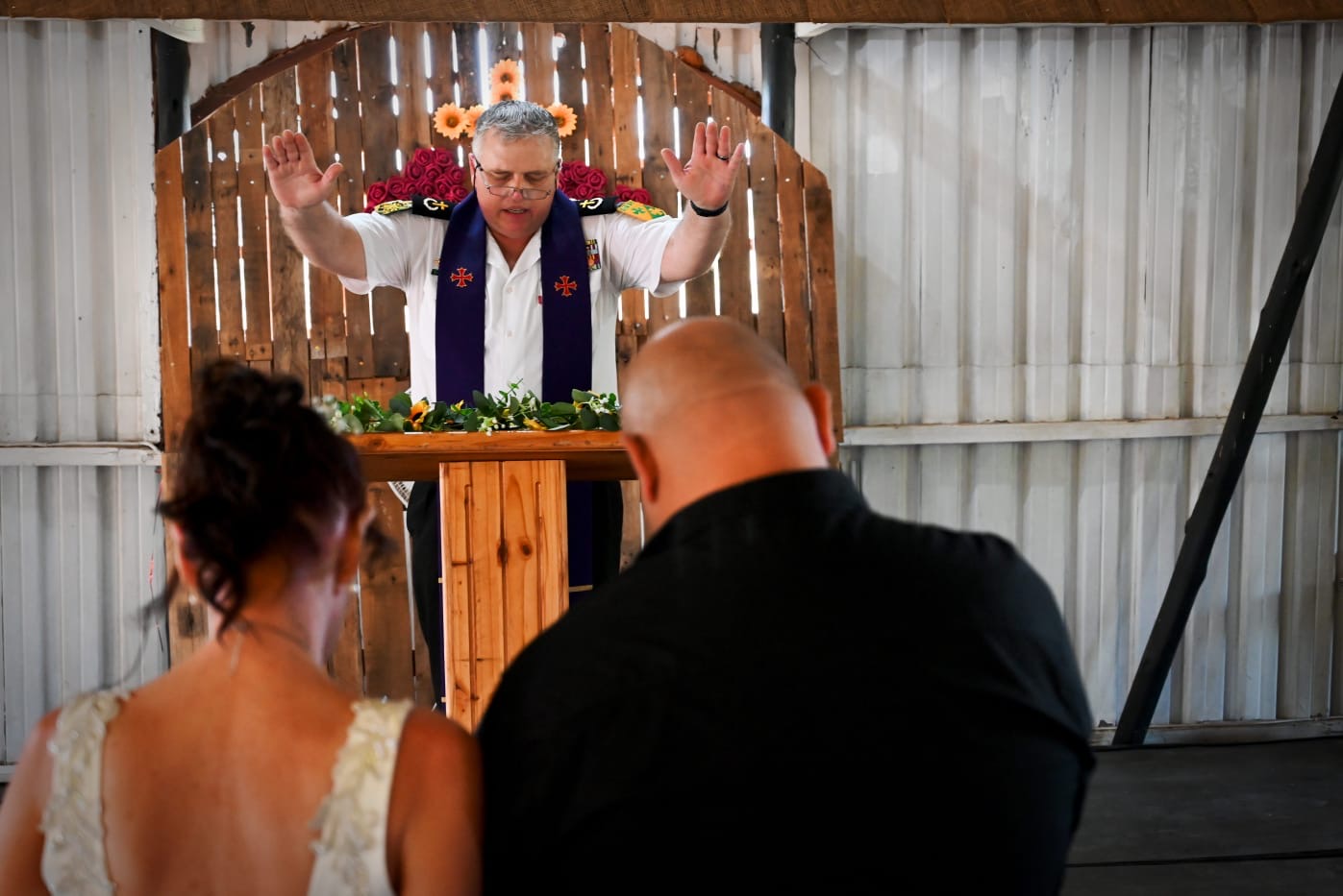 Wedding ceremony by Dr. Gerrit Rademeyer in Draaifontein